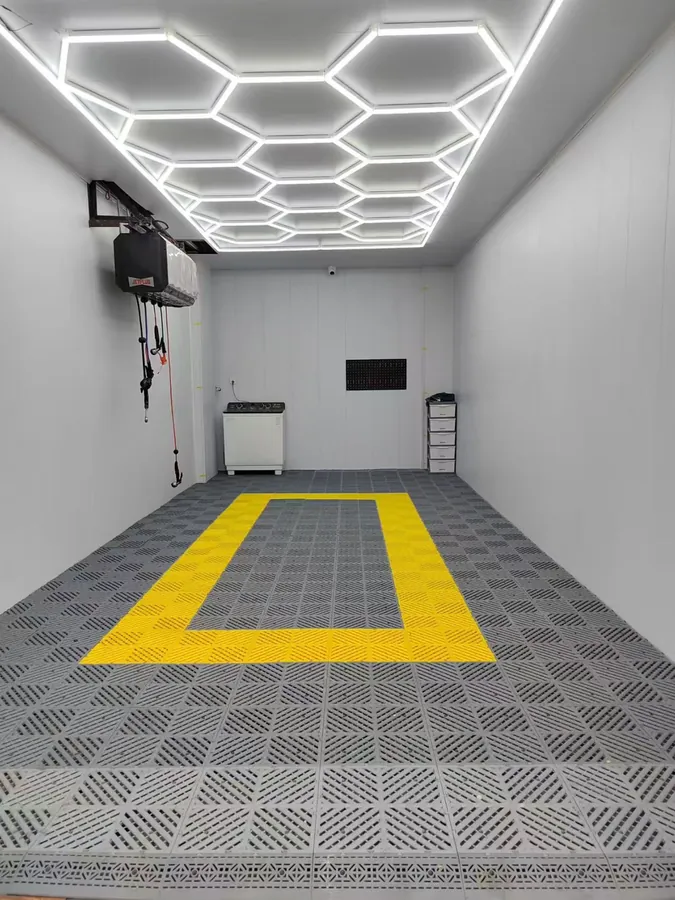 Detailing Studios project