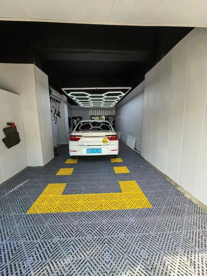 Detailing Studios project