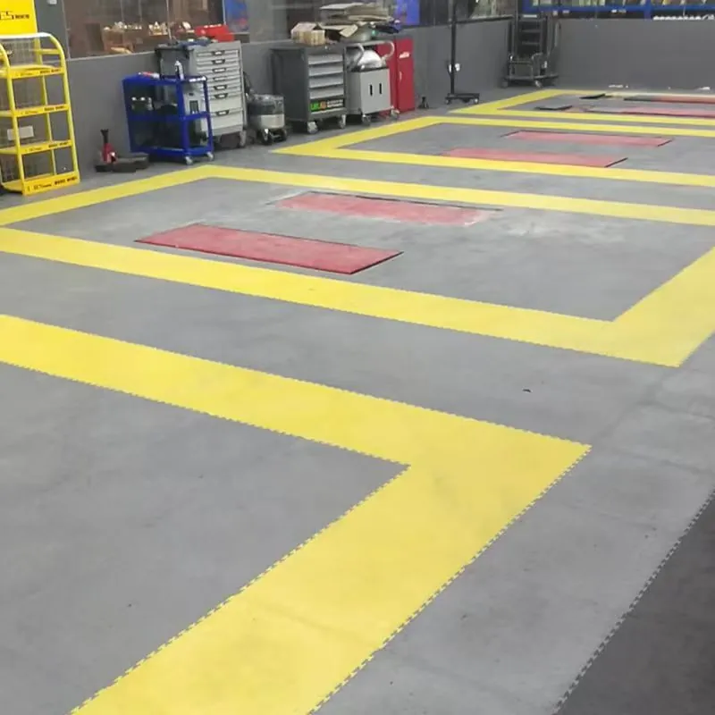 PVC Interlocking Floor Tiles